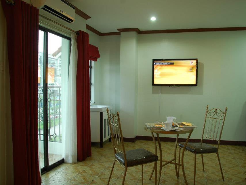 Ecoland Suites & Inn Davao Екстер'єр фото