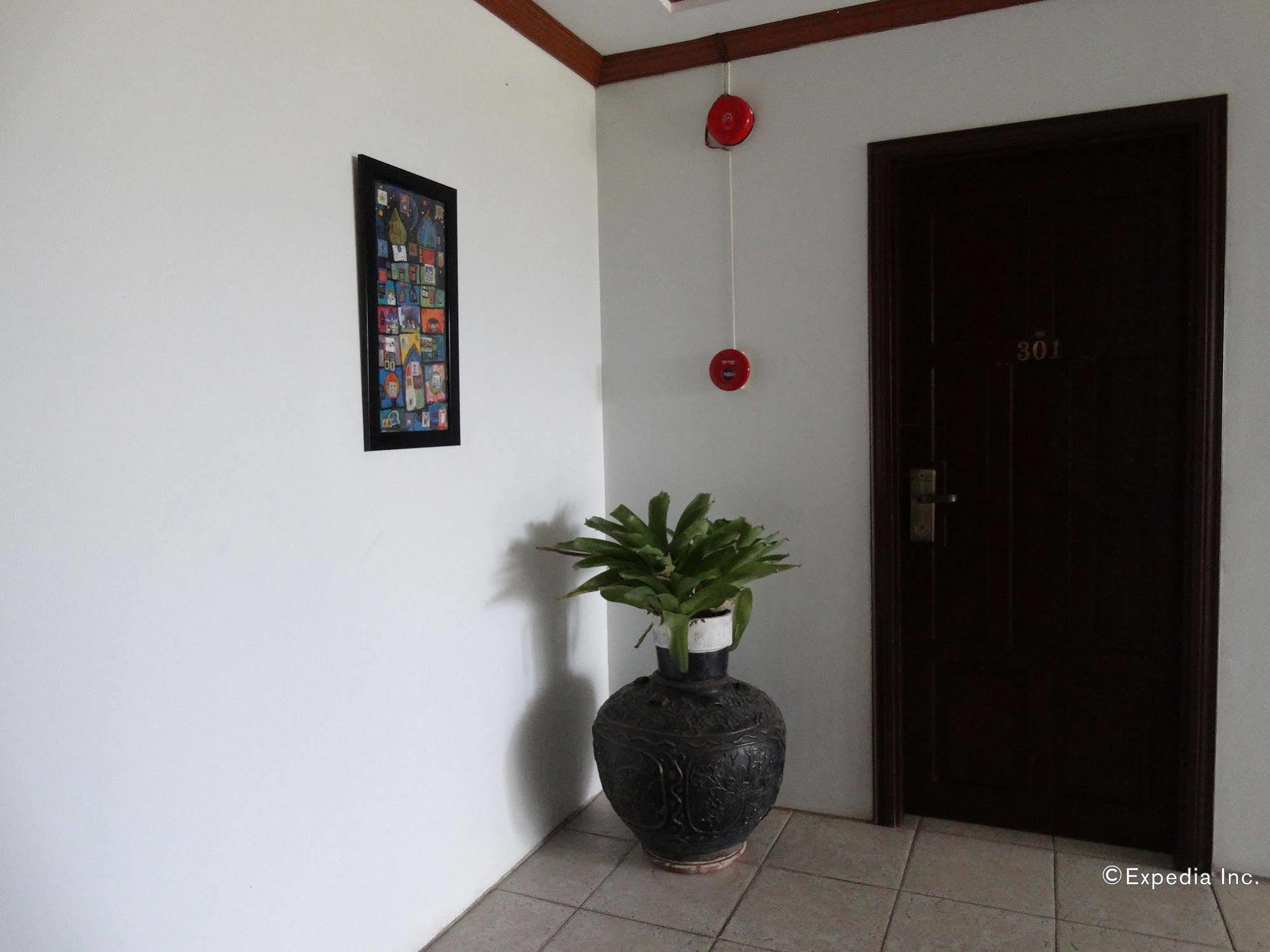Ecoland Suites & Inn Davao Екстер'єр фото