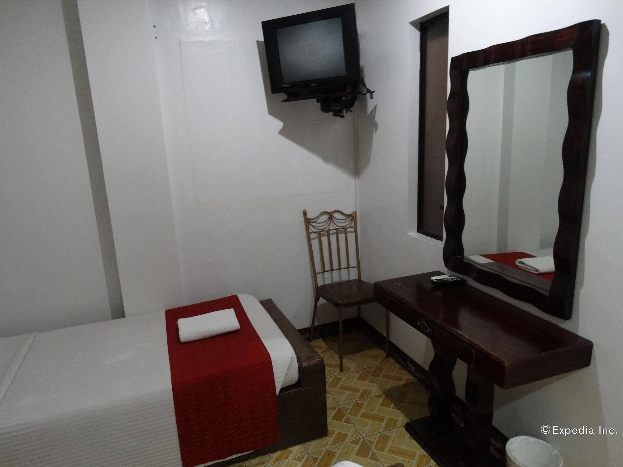 Ecoland Suites & Inn Davao Екстер'єр фото